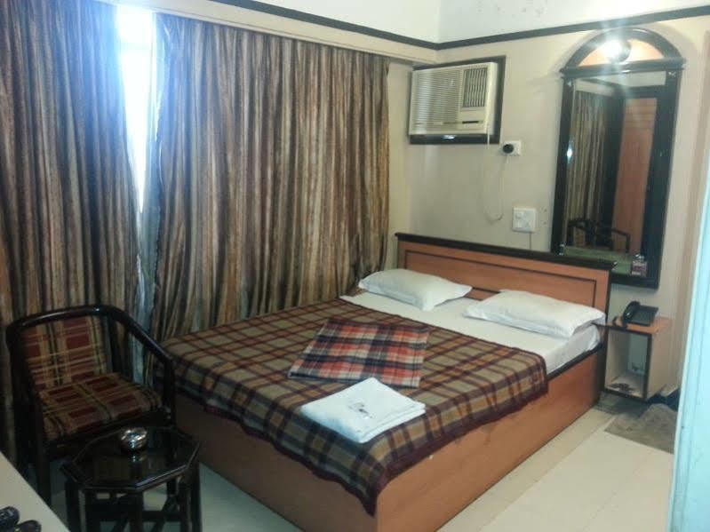 Hotel Inder Inn จ๊อดปูร์ ภายนอก รูปภาพ